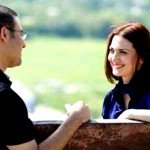 چرا دوست داریم اطرافیان مان دوست مان بدارند