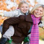 چگونه یک رابطۀ مادری و دختری سالم داشته باشیم؟