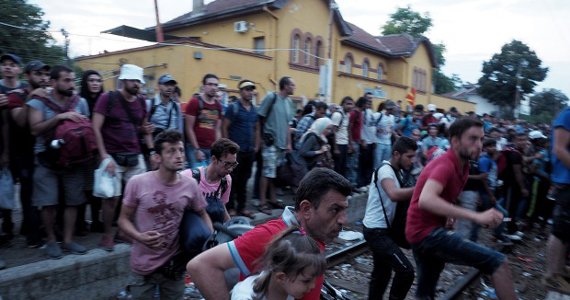 بحران پناه جویان اتحادیه اروپا را متفرق کرد