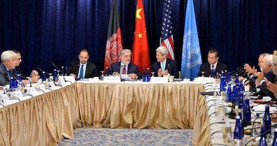 تعهد امریکا و چین برای کمک به افغانستان