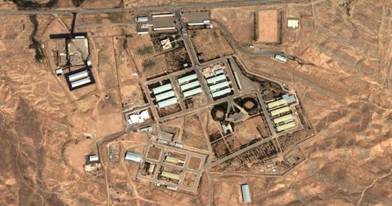 متخصصان ایرانی از پارچین نمونه‌برداری کردند