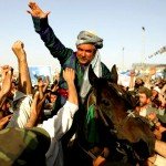 دوستم می‌رود تا پرچم‌های سفید طالبان را در غورماچ پائین کند