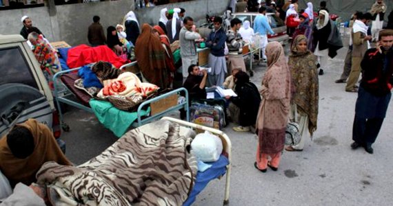 آمار کشته‌های زلزله در افغانستان و پاکستان به ۲۷۰ تن رسید