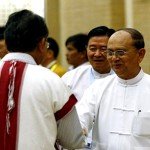 حکومت برما با ۶۵ هزار چریک آتش‌بس کرد