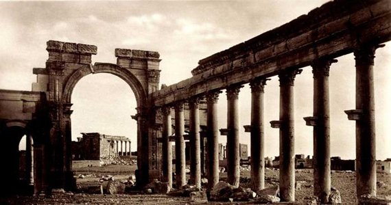 داعش طاق پیروز پالمیرا را تخریب کرد