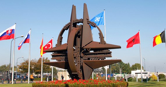 ناتو: عبور جنگنده روسیه از فضای ترکیه تجاوز به این کشور است