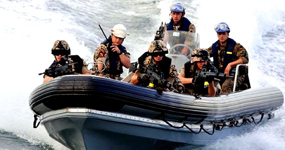 ناوهای جنگی اروپا به دنبال پناه‌جویان راه افتادند