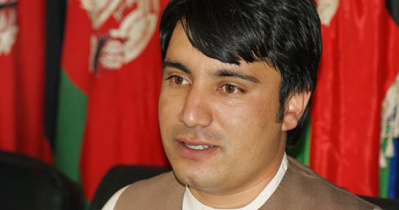 سخنگوی والی هلمند: ۲۵ ارتشی ما تسلیم نشدند بلکه به اسارت درآمدند