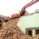 تئاتر هرات در عقب نشینی سرک ولایت تخریب شد