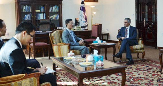 چین سرمایه گذارانش را برای سرمایه گذاری در افغانستان تشویق می‌کند