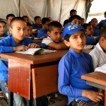 توزیع بیش از ۲ میلیون جلد کتاب درسی در ۱۳ ولایت افغانستان