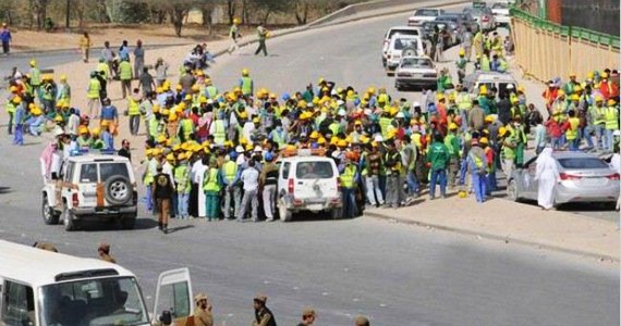 ۱۰۰۰ کارگر عربستانی از کار بی‌کار شدند