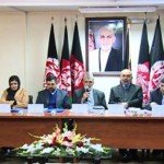 در اولین گام، کمیتۀ گزینش رییس و سخنگوی خود را انتخاب کرد