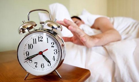 در سنین مختلف، روزانه به چند ساعت خواب نیاز داریم؟