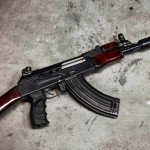 روسیه در بهار آینده ۱۰۰۰۰ کلاشینکف به کشور می‌فرستد