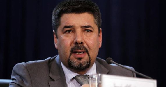 نبیل: غنی از پاکستان صلح می‌خواهد، طالبان افغان‌ها را گردن می‌زنند