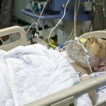 مریضی که درنتیجۀ مشت پرستارش جان داد