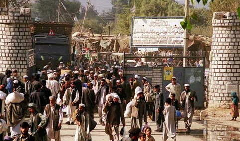 پاکستان ۱۶۰ شهروند افغان را از خاکش اخراج کرد