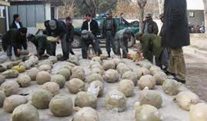 کشف بیش از ۱۳۰۰ کیلو گرام مواد مخدر در قندهار