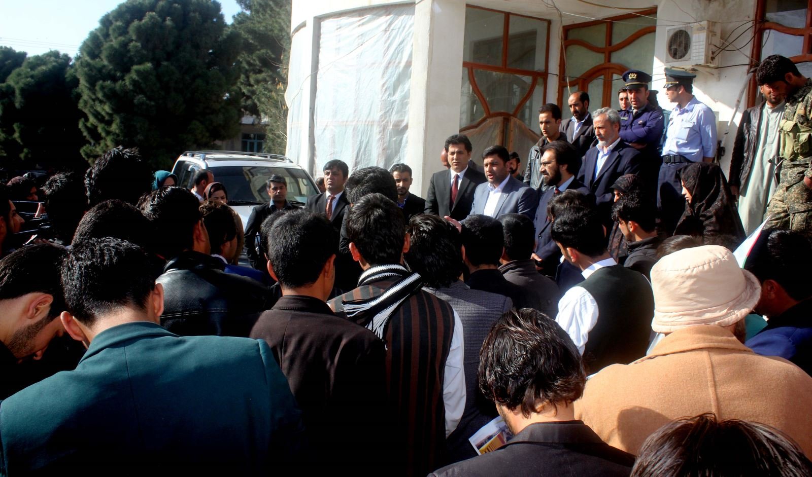 فرهاد نیایش: همکاری شهروندان با شاروالی لازم و ملزوم یکدیگر هستند