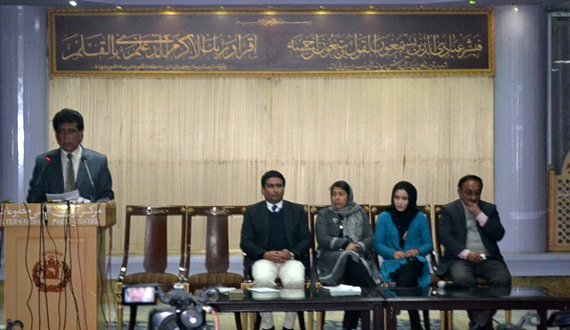 نشرات رسانه‌های پاکستانی باید در افغانستان قطع شود