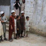 نگرانی حقوق بشر از افزایش حضور کودکان در جنگ افغانستان