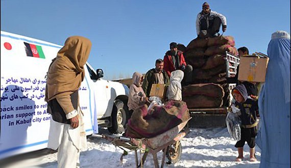 برای ۶۱ خانواده در غور کمک نقدی صورت گرفت