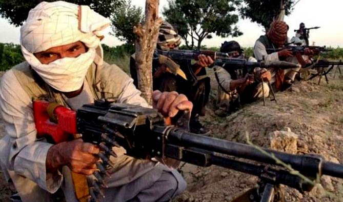 طالبان چندین سرباز را در دوآب نورستان اسیر کردند