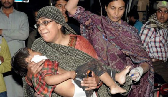 پارک سبز گلشن با خون ۴۰۰ پاکستانی سرخ شد