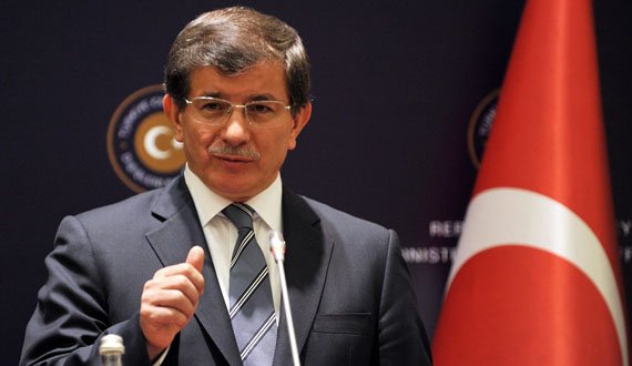 اوغلو: نباید سوریه به دولت‌هایی کوچک تبدیل شود