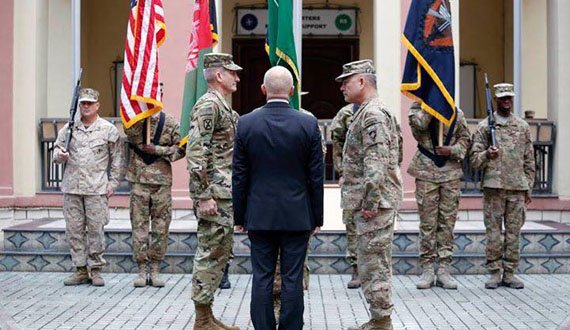 جان میک نیکلسون امروز به‌طور رسمی به کارش آغاز کرد