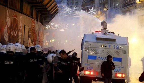 حمله پولیس ترکیه به یک رسانه نوشتاری