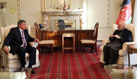 روسیه: طالبان باید با حکومت افغانستان صلح کنند