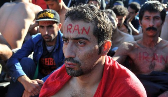 لب‌هایی که پس از تخریب کمپ مهاجرین دوخته شد
