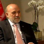 داوودزی از آمریکا خواهش کرد که فراتر از قانون عمل نکند