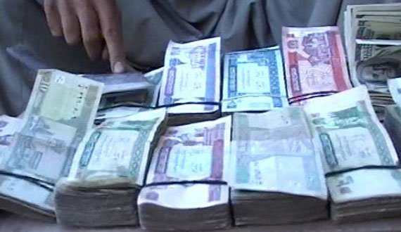 پول‌های سفید از کشور جنگ‌زده بیرون می‌شوند