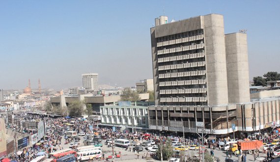 حملۀ مهاجمان بالای خانه یک عضو مجلس، ۸ کشته برجای گذاشت