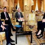 اولاند مخالف برگزاری همه‌پرسی در مورد ماندن و یا نماندن فرانسه در اتحادیه اروپا شد