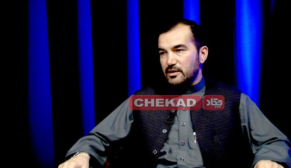 خانواده‌های آسیب‌دیده از جنگ پشت‌رود، از سوی والی فراه حمایت شدند