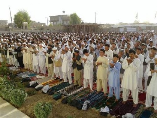 نماز عید در سراسر کشور در فضایی امن برگزار شد