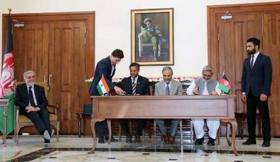 امضای ۱۰ تفاهم‌نامه همکاری میان افغانستان و هند