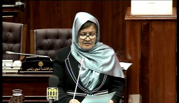 وزیر امور زنان در مقام خود باقی ماند