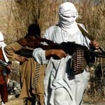 طالبان در بادغیس جان یک نظامی افغان را گرفتند