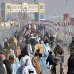 اکثر مهاجرین برگشته افغان از پاکستان دارای مدرک اقامت می‌باشند