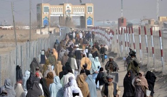 اکثر مهاجرین برگشته افغان از پاکستان دارای مدرک اقامت می‌باشند