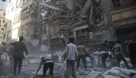 ارتش اسد حلب را با خاک یکسان می کند