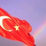 بازداشت یک روزنامه نگار مشهور ترک در ترکیه