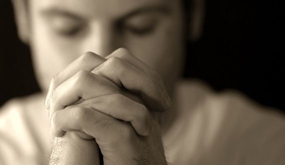 چگونه خودشیفته‌ای که در زندگی من است را بشناسم؟