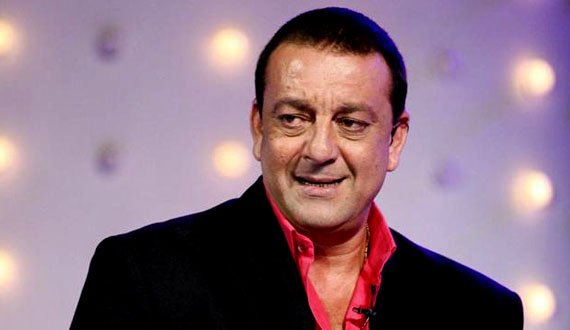 سانجی دات: کودکان افغانستان را از انجام انتحاری باز می‌دارم