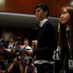 ورود دو نماینده جوان بدون توجه به حکم قاضی در پارلمان هنگ‌کنگ